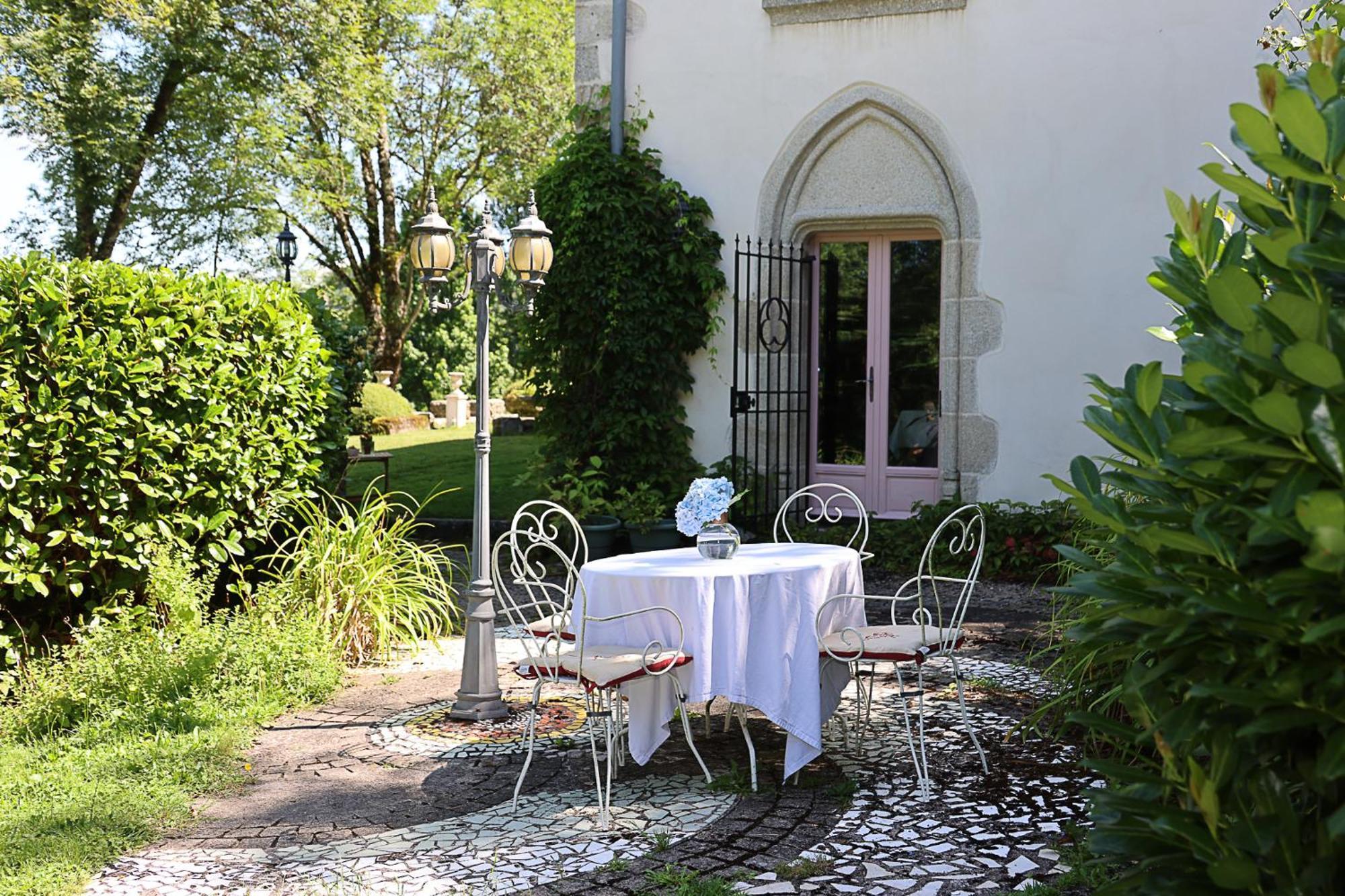 Manoir XV Domaine De Peyrafort Tulle Exterior foto